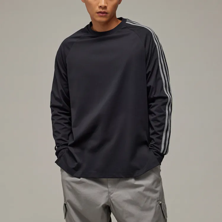 Y-3 Logo-Printed Long-Sleeved Crewneck T-Shirt-2