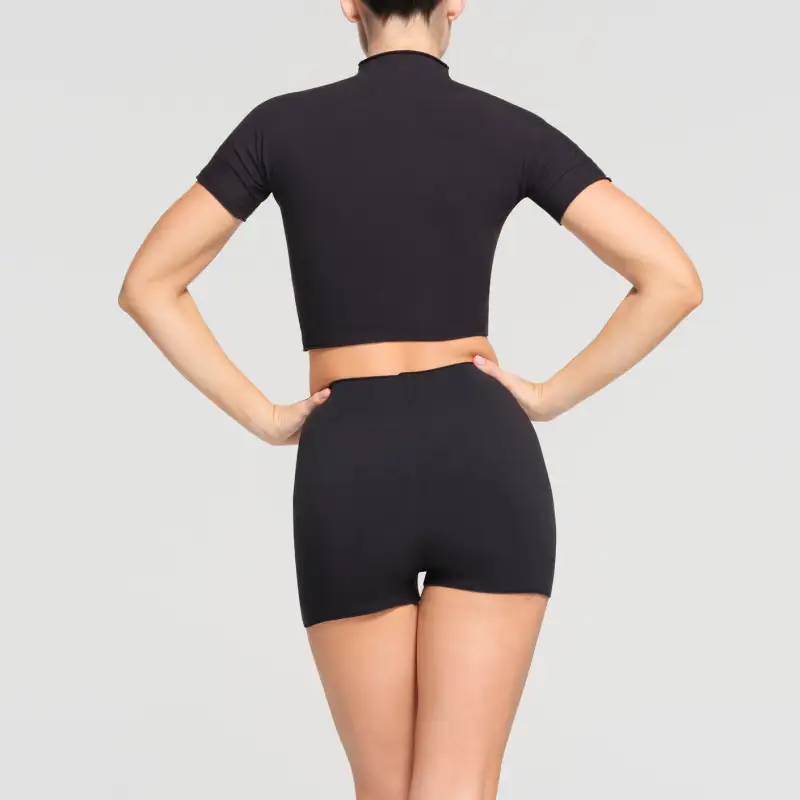 SKIMS SS24 Regular T Shirt Women's ONYX/Onyx Color-2