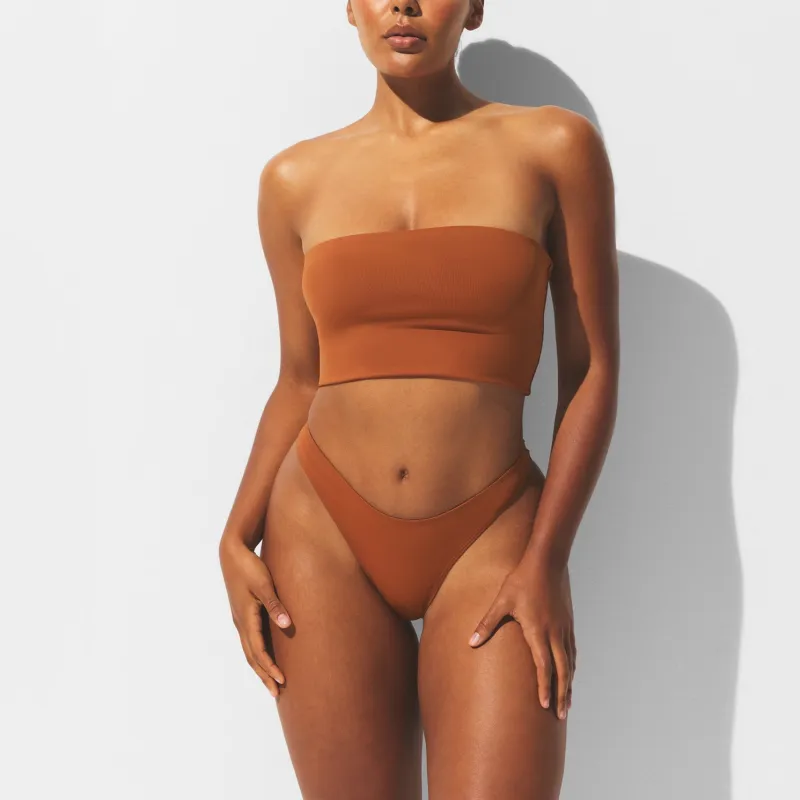 SKIMS SS25 ICONIC SWIM CONVERTIBLE BANDEAU BIKINI TOP Bikini Women's-8