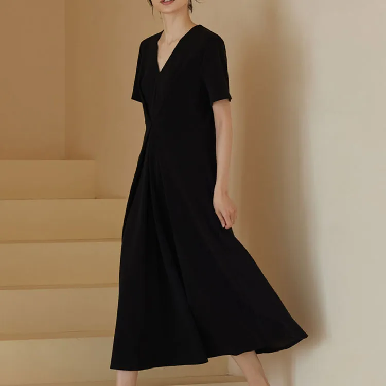 Hacikis Short Sleeved Dress Women's Runway Black-1