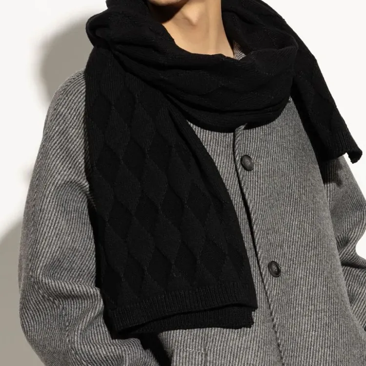BALMAIN Classic Logo Patch Scarf-2