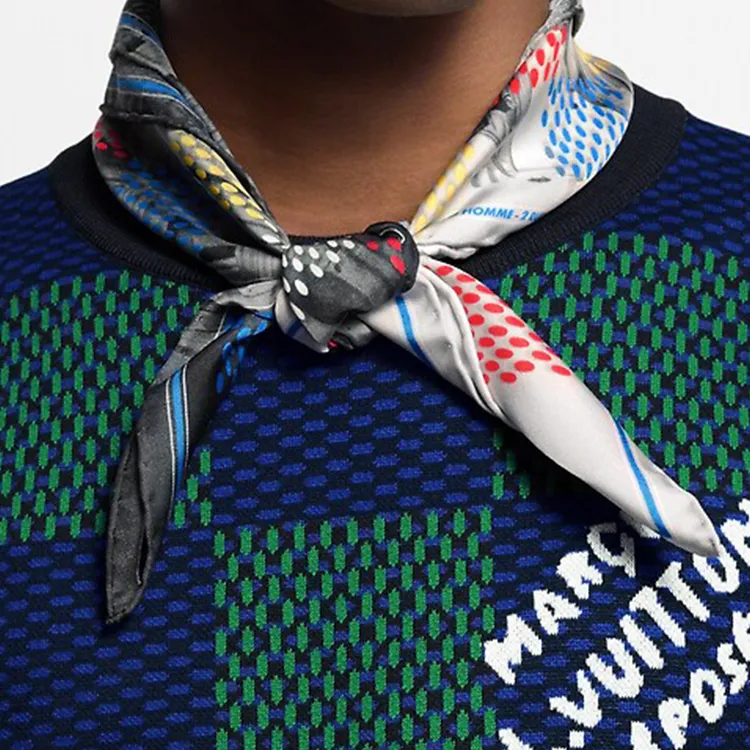 LOUIS VUITTON Lv Vers Damier Silk Bandana-4