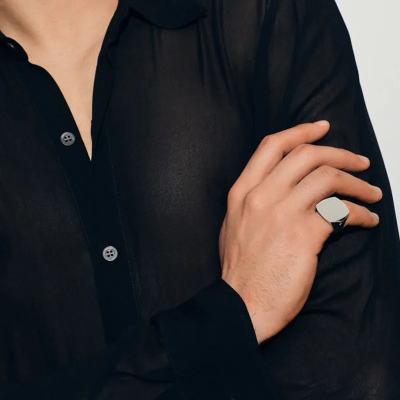 TOM WOOD Umi Silver Signet Ring-5