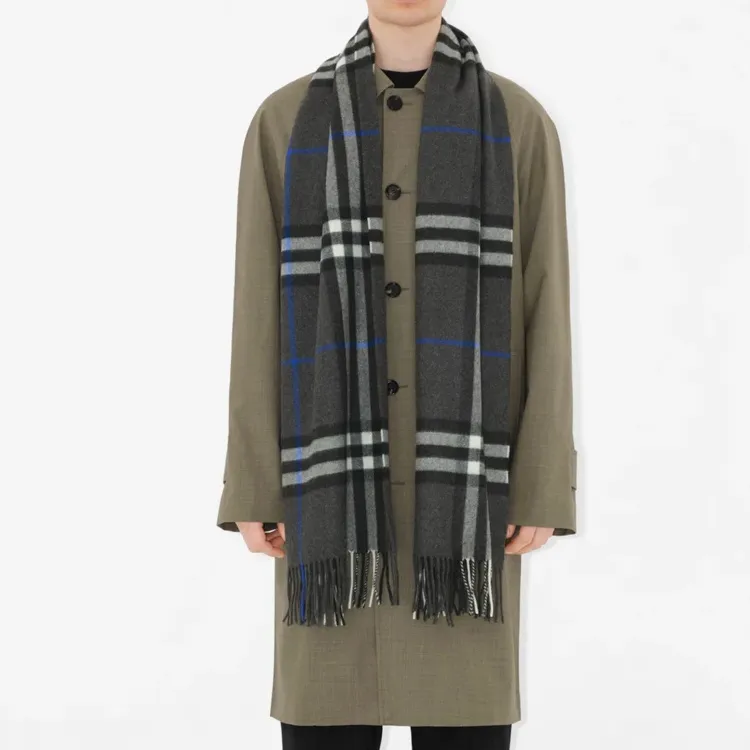 Burberry Check Printed Fringed Scarf-2