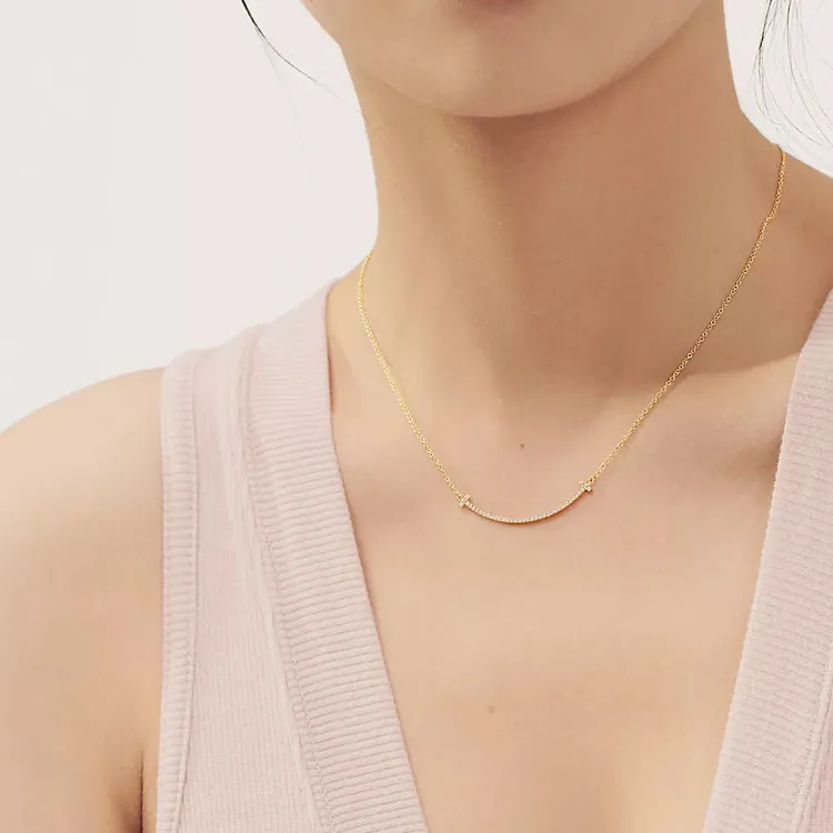 TIFFANY & CO. 2010s 18k Rose Gold T smile Diamond Necklace-2