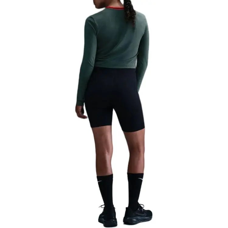 Nike Sportswear Chill Knit Women's Slim Long-Sleeve Cropped Graphic T-Shirt-2