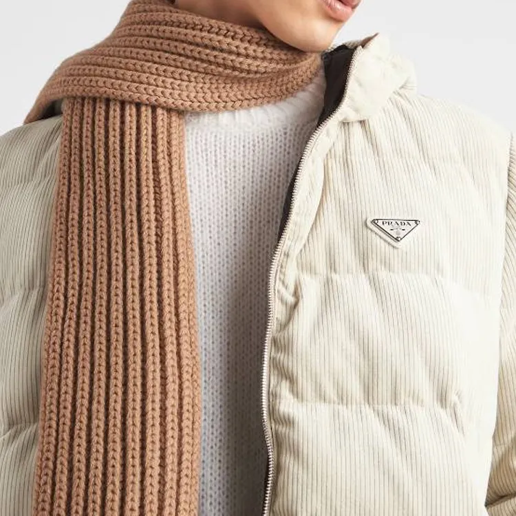 PRADA Logo detail Cashmere Scarf-2