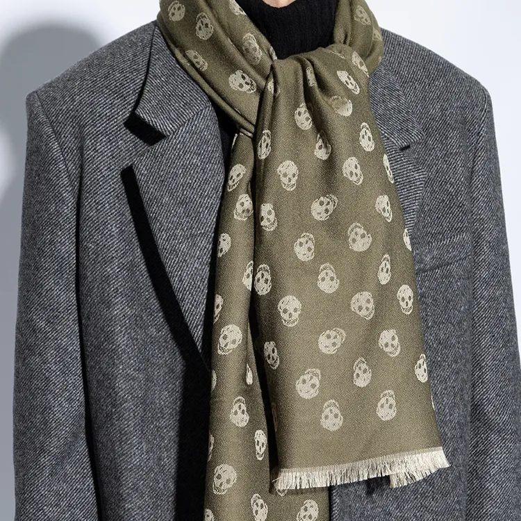 Alexander McQueen Skull Jacquard Frayed Edge Scarf-1