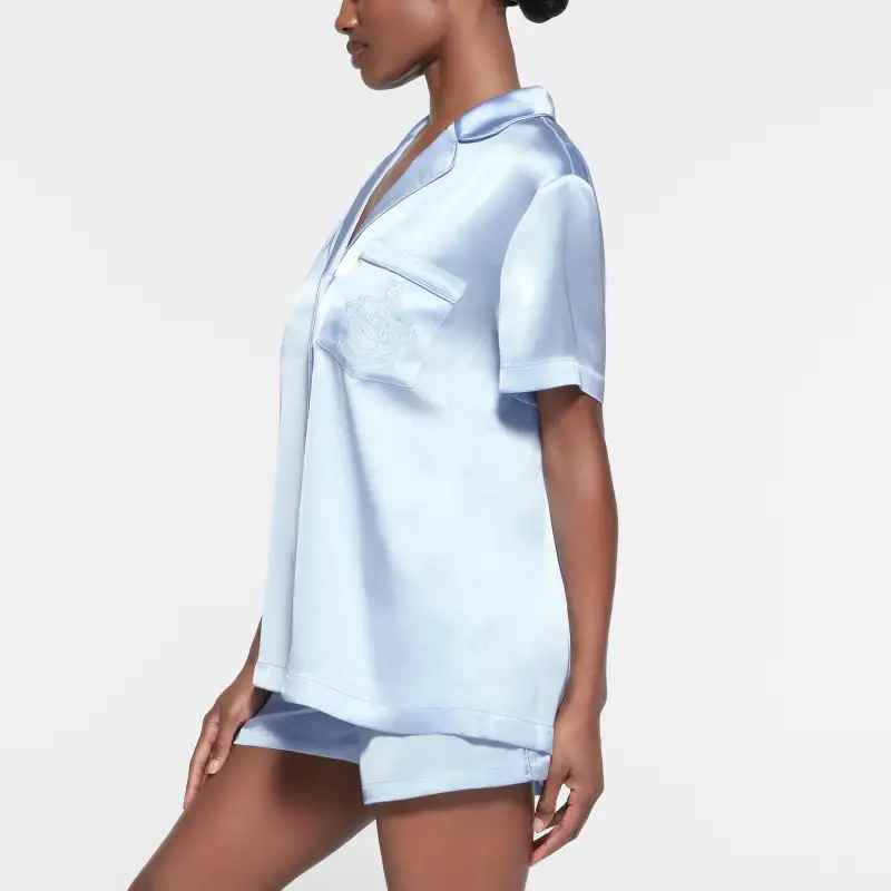 SKIMS HOTEL SHINE SHORT SLEEVE BUTTON UP SLEEP SET Pajama Set Women's Celeste/Sky Blue-3