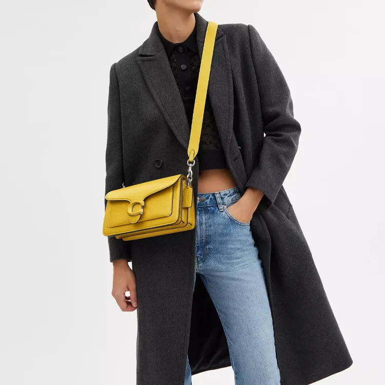 COACH Tabby Polished Grain Leather Hobo Bag, Portable Crossbody Bag, Shoulder Bag Medium Size Women's Canary-4