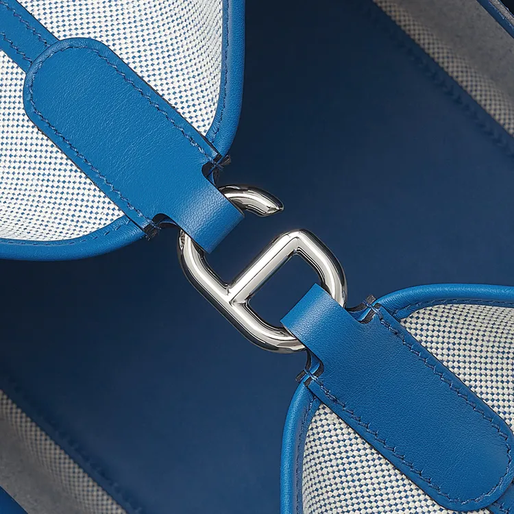 HERMES In The Loop Handbags-5