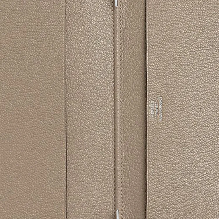 HERMES Vision II Simple Mysore Goat Skin Storage Bag Unisex 81 Gris Tourterelle Dove Gray-2