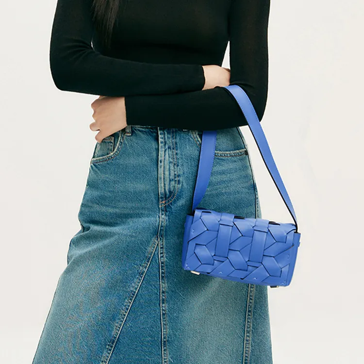 DISSONA Cow Leather Shoulder Bag Trumpets Women's Blue-5