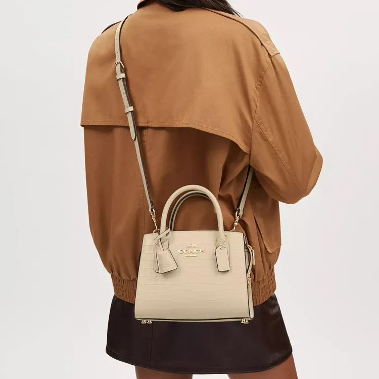 COACH Leather Shoulder Bag, Crossbody Bag, Handbag Trumpets Women's Gold With Ivory-3