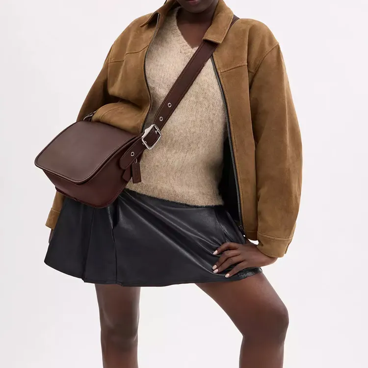 COACH Patricia Glove Tanned Leather Shoulder Bag, Crossbody Bag Tubas Women's Maple-7