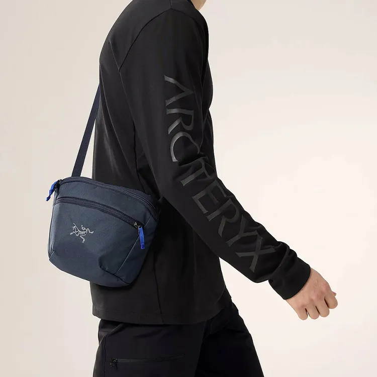 Arcteryx Recycled Polyester Fanny Pack Unisex Sapphire Black With Active Color-3