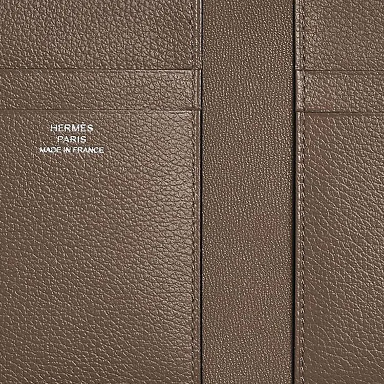 HERMES MC² Euclide Evercolor Calfskin Passport Holder Card Holder Women's 6T Toundra Tundra Green & Brown Green-2