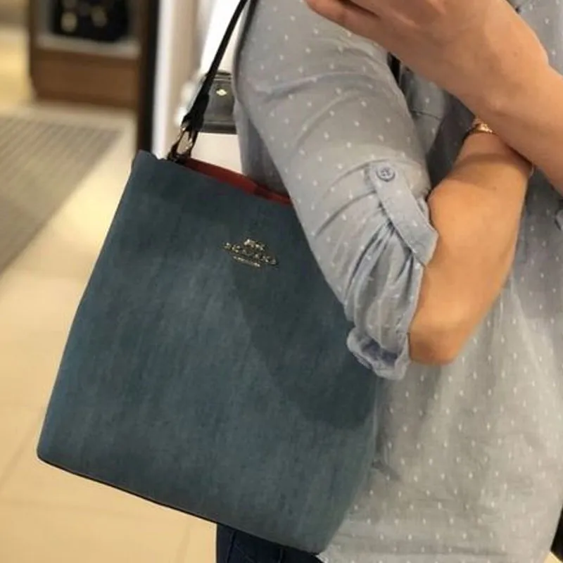 COACH Town Leather Bucket Bag Portable Crossbody Bag Shoulder Bag Women's Denim Blue-3