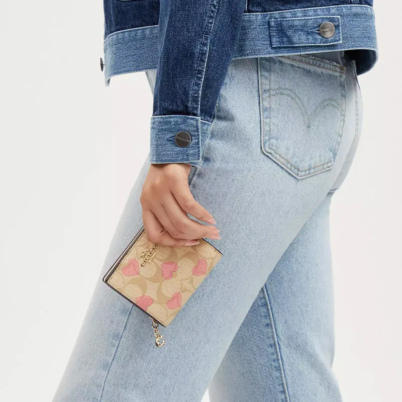 COACH Snap Wallet Iconic Coated Canvas With Smooth Leather Wallet Mini Women's Gold & Light Khaki & Chalk Multicolor-2