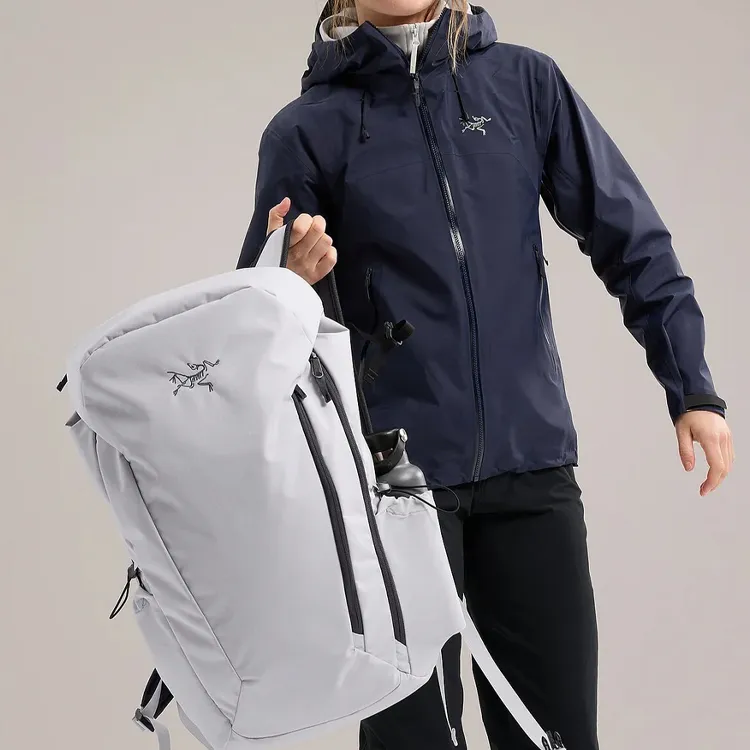 Arcteryx Recycled Polyester Outdoor Hiking Bag Backpack Men's Graphite-6