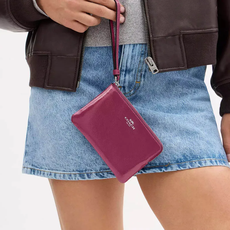 COACH Corner Zip Patent Leather Clutch Small Size Women's Pink-2