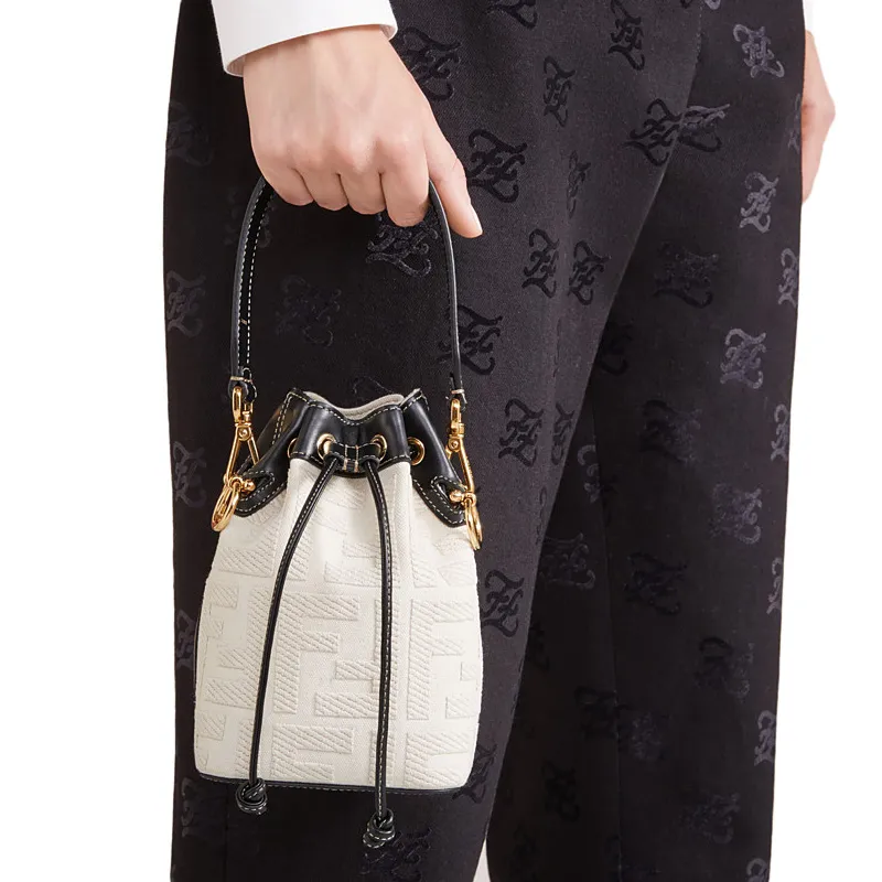 FENDI Mon Tresor Handbags-6