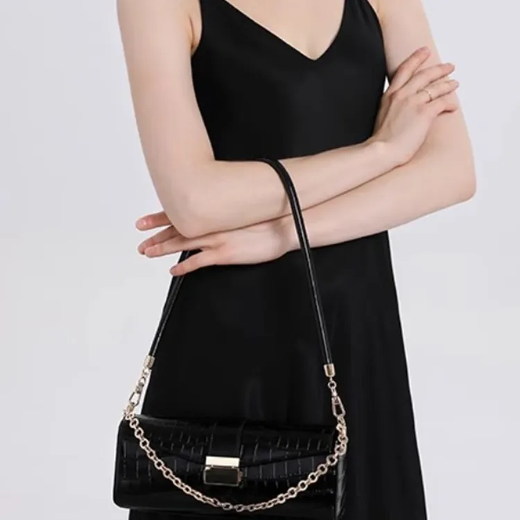 Yakuss Cow Leather Baguette Bag Shoulder Bag Women's Black-3
