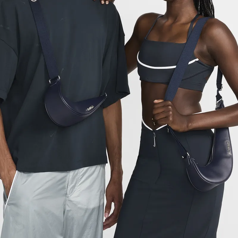Nike X Jacquemus Le Swoosh Crossbody Bag-4