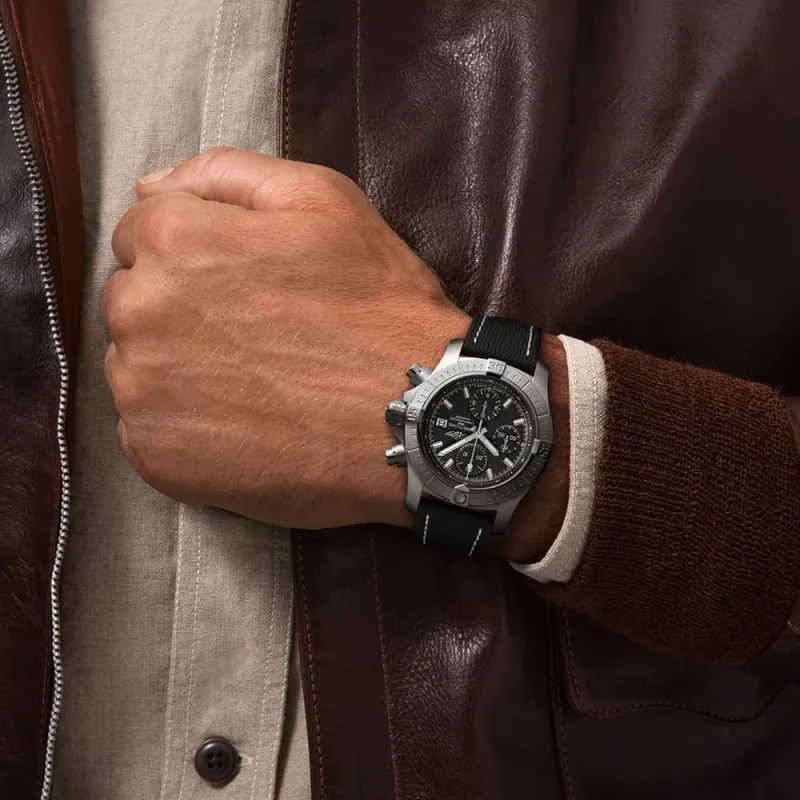 Breitling 2023 Pre-owned Avenger Chronoraph 43mm-3