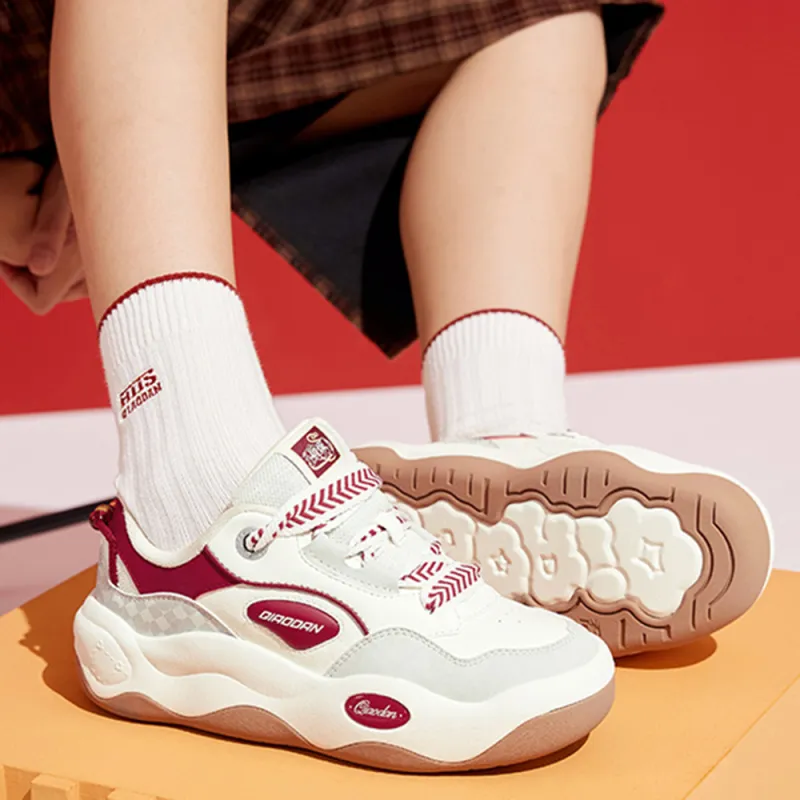 QIAODAN Dry Slip Resistant Cushioning Lightweight Low Top Skateboard Shoes Women's White Red-6