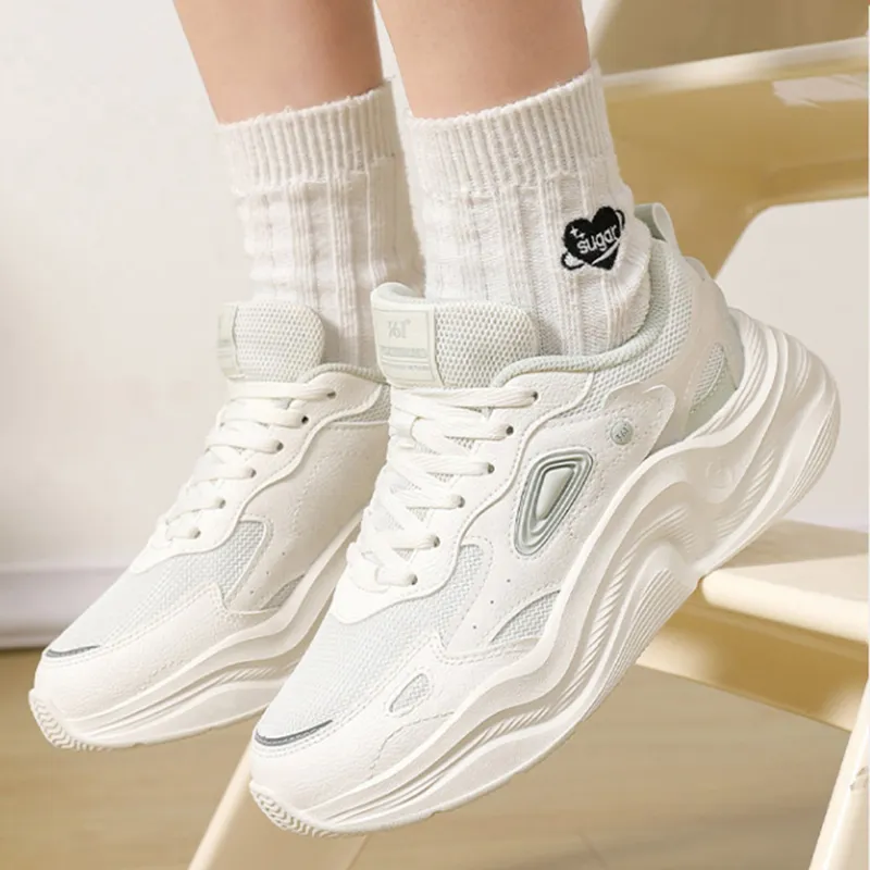361° Lightweight Coverage Cushioning Low-Top Sprint Running Shoes Women's White Green-1