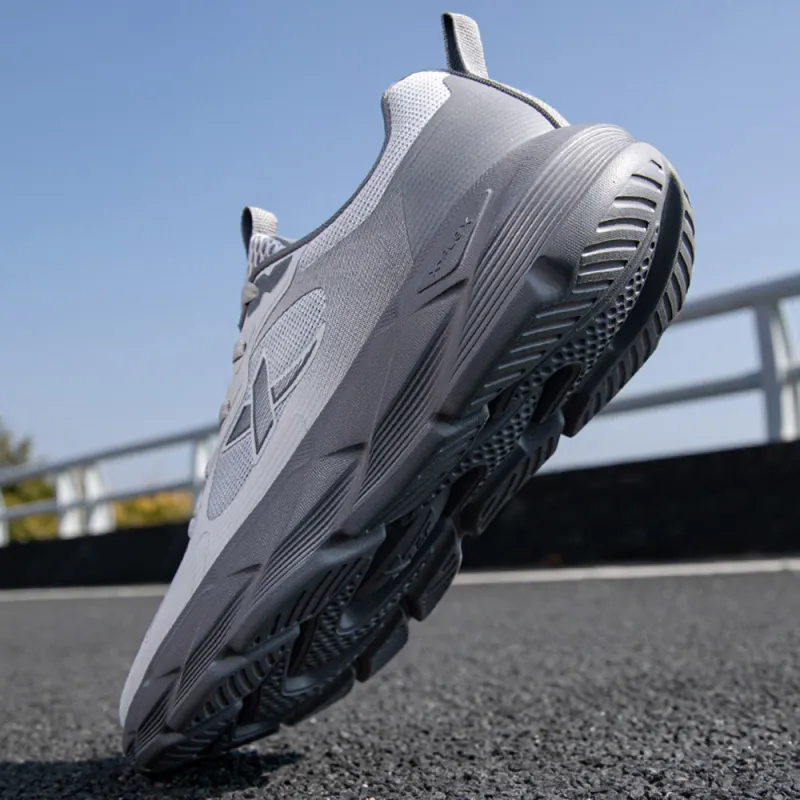 XTEP Cushioned Wear Resistant Support Low Top Casual Sprint Running Shoes Men's Gray-1