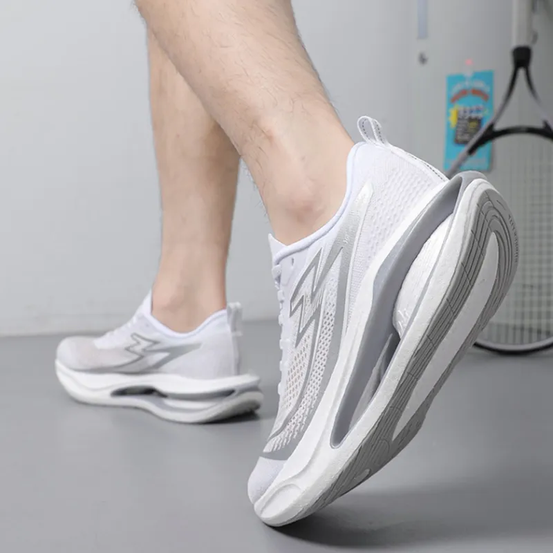 361° Charcoal Floating Series Cushioning Slip Resistant Low Top Carbon Plate Sprint Running Shoes Men's White-4