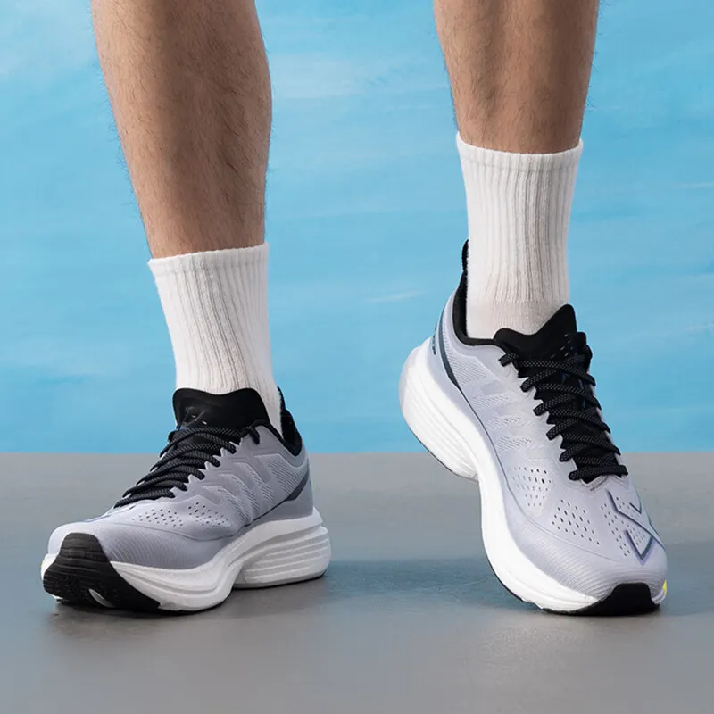 XTEP One Piece Molding 3 Running Shoes Men Low Top-5