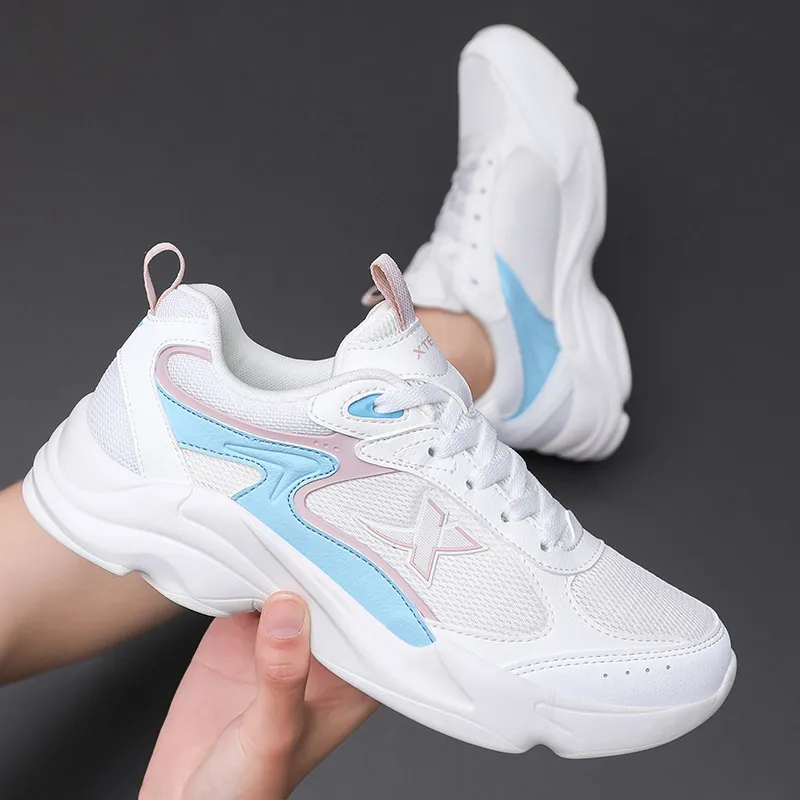 XTEP Hydrogen Wind Technology Breathable And Lightweight Low Top Casual Running Shoes Women's White Blue Pink-2