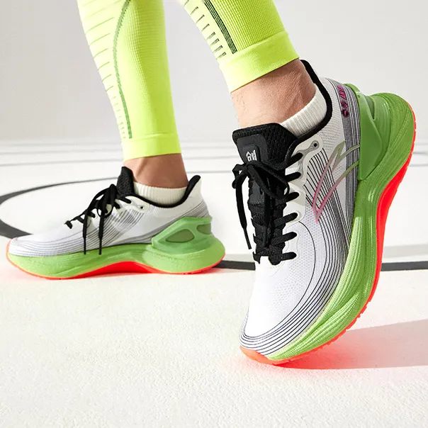 Anta Chuang 2.0 Pro Cushioning Wear-Resistant Low-Top Casual Running Shoes Men's White Black Green-2