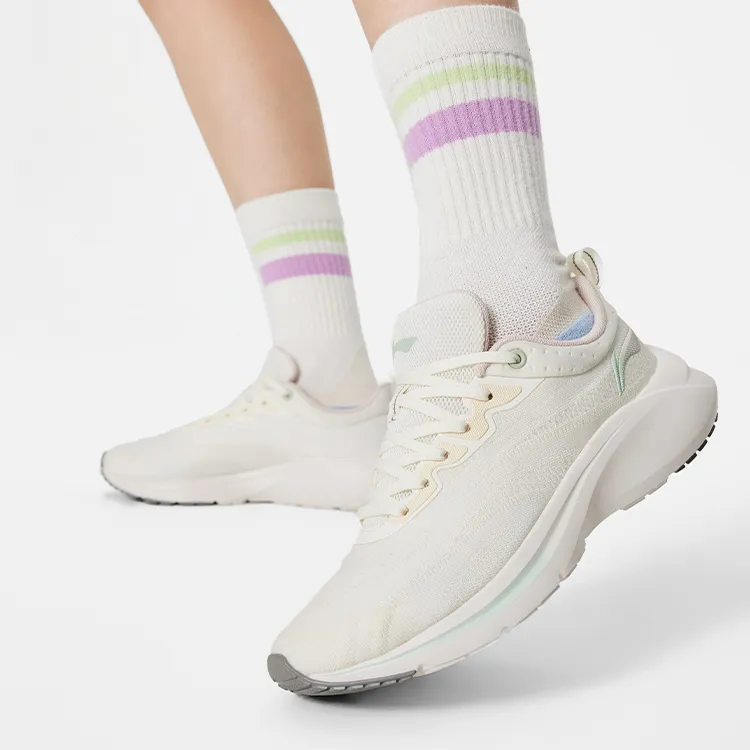 LiNing YunQue Cushioning Wear Resistant Low Top Casual Running Shoes Women's White-1