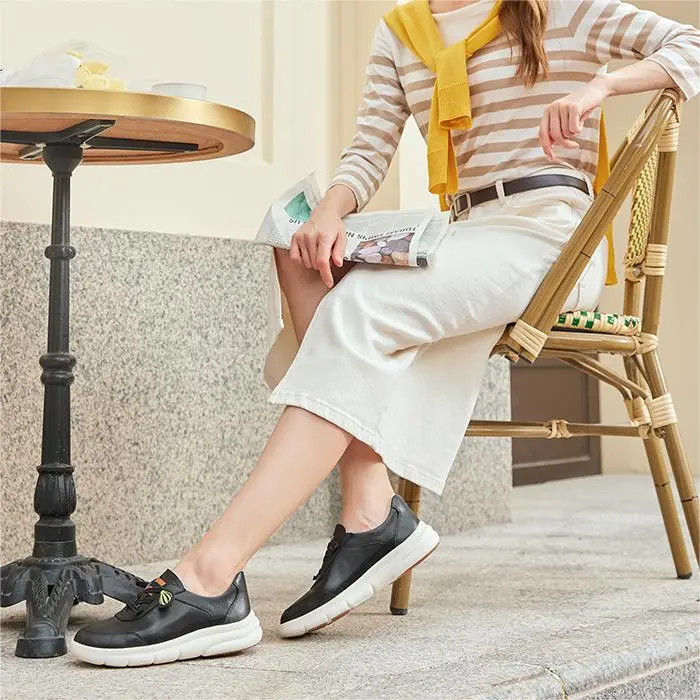 Hush Puppies Low-Top Skateboard Shoes Women's-1