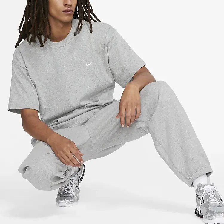 Nike Solo Swoosh Tee-3