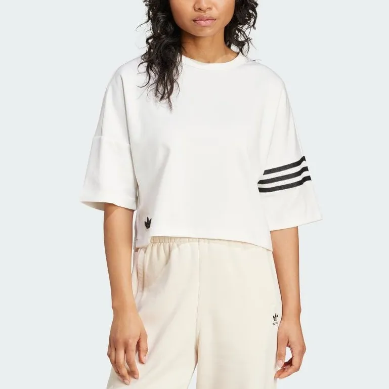 Adidas Adicolor Neuclassics Tee-1