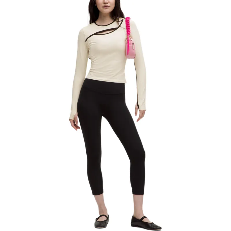 Lululemon Nulu™ T-Shirt Women's Light Ivory/black-2