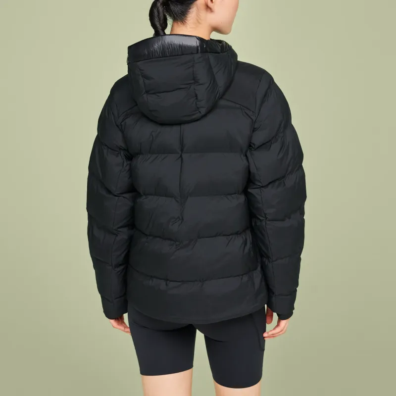 On Challenger Jacket Women's Black-2