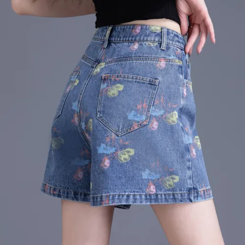 You Cow Me Pants Denim Shorts Women's Blue Background Print