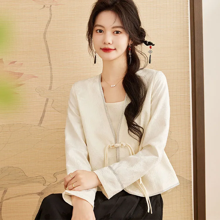 CARBAMMI Cropped Coats Women's White-6