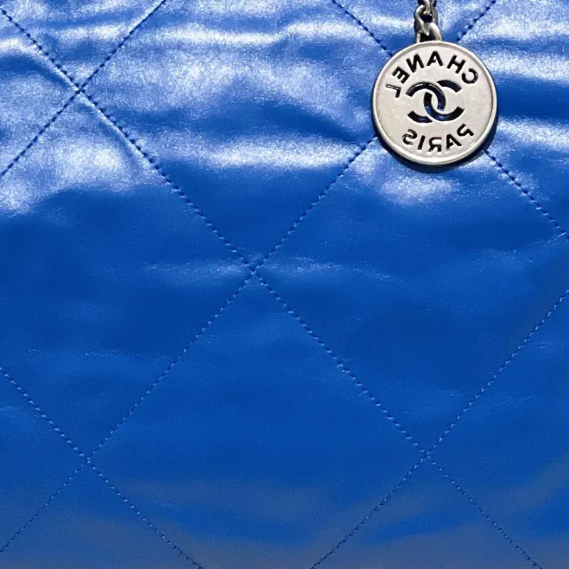 CHANEL 22Bag Smooth Finish Calfskin Tote Bag, Shopping Bag, Crossbody Bag, Shoulder Bag Women's Blue-3