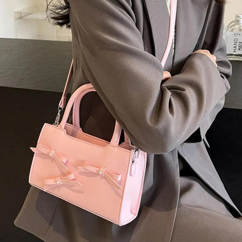 Duoluplo Doron Paul Pu One Shoulder Handbag Regular Women's Black & Pink/Pink/Silver/Black & Blue/Ecru-5