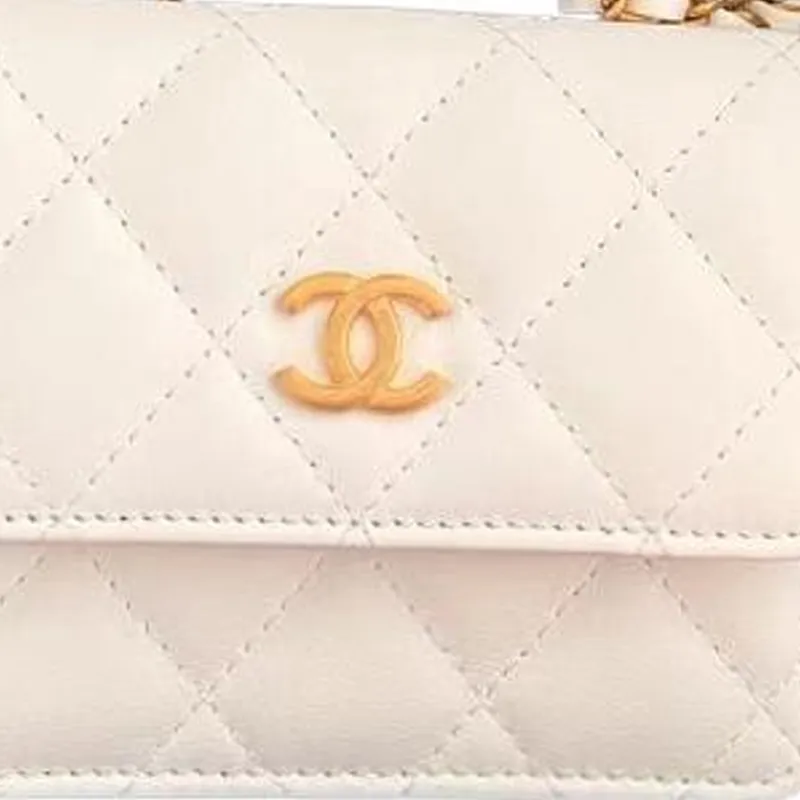 CHANEL Sheepskin Cell Phone Pouch, Shoulder Bag, Crossbody Bag Women's White-2