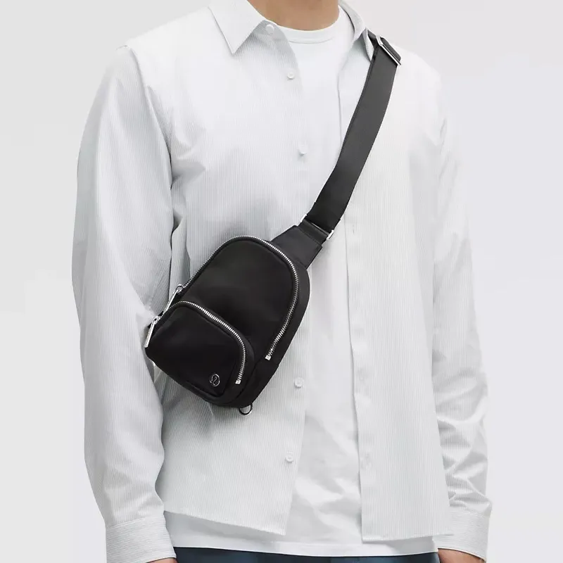 Lululemon Everywhere Recycled Polyester Sling Bag Unisex Black-4