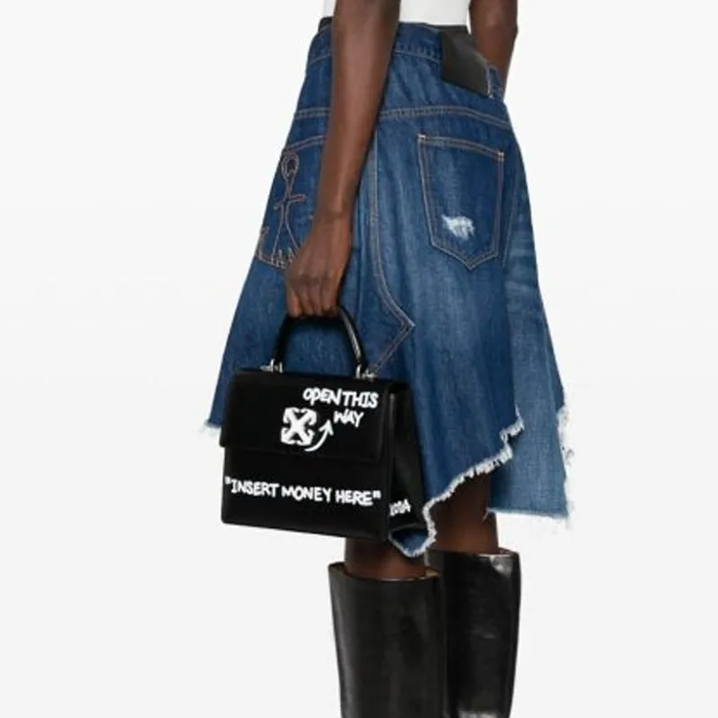OFF WHITE Jitney 2.8 Logo Plaque Tote Bag-4