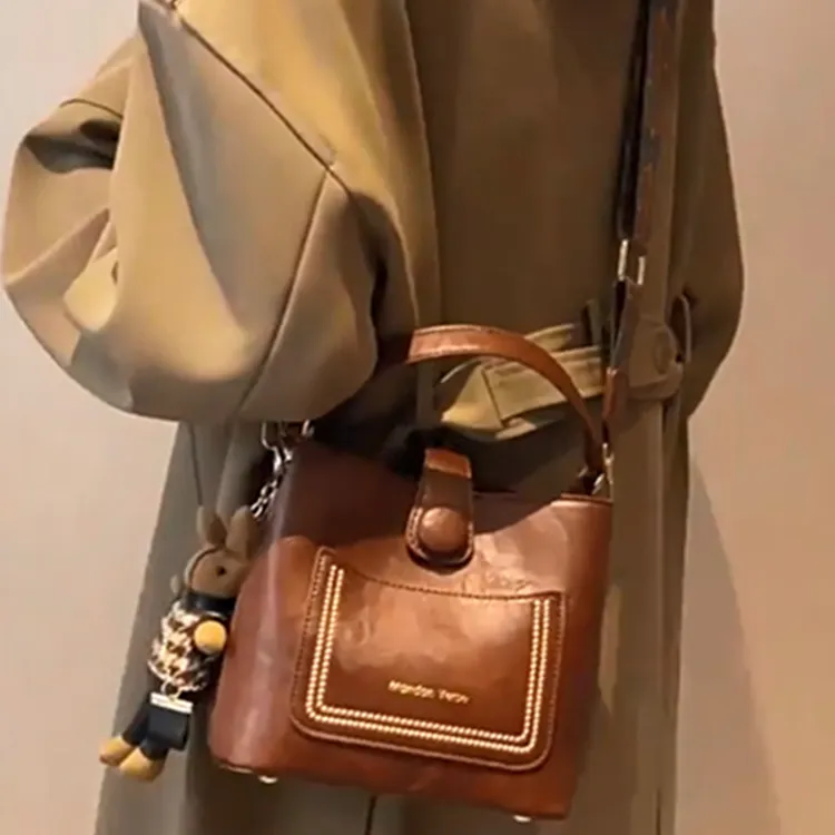 PINK·LAND PU Bucket Bag, Shoulder Bag, Crossbody Bag Women's Caramel/Red Brown/Black/Green-1